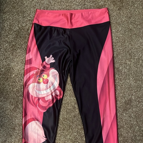Pink and Black Cheshire Cat Leggings Size Medium . - Picture 3 of 7